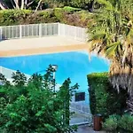 Duplex, En Bord De 2 Apartament *